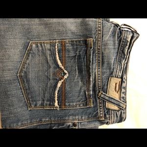 DIESEL ZAF BOOTCUT JEANS!! 32/34